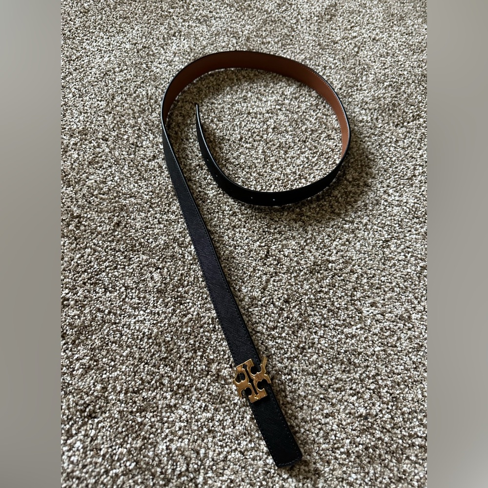 Tory Burch 1 inch belt size large